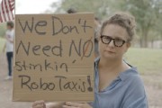 伊川特斯拉在得州奥斯汀遭遇抗议活动：反对马斯克Robotaxi计划